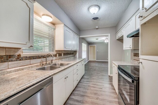 Foto del edificio - 3547 Ridgeoak Way