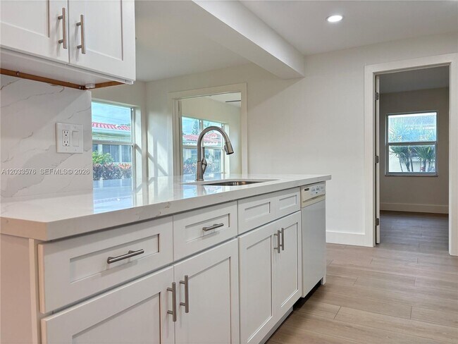 Building Photo - 1221 NW 44th St
