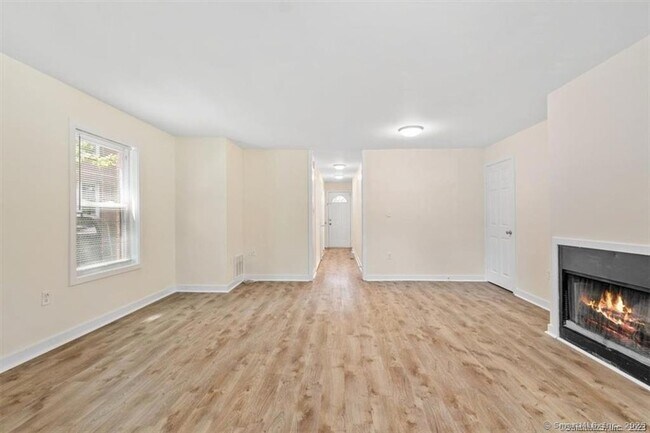 Foto del edificio - 86 Howe St
