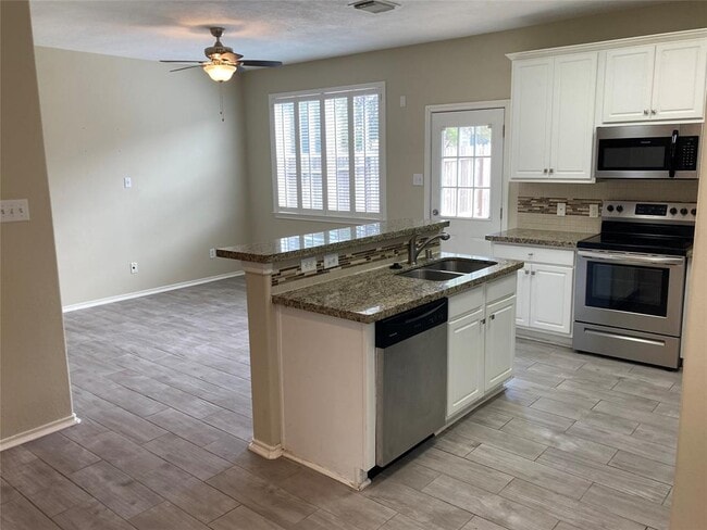 Building Photo - 25211 Bentley Glen Ln