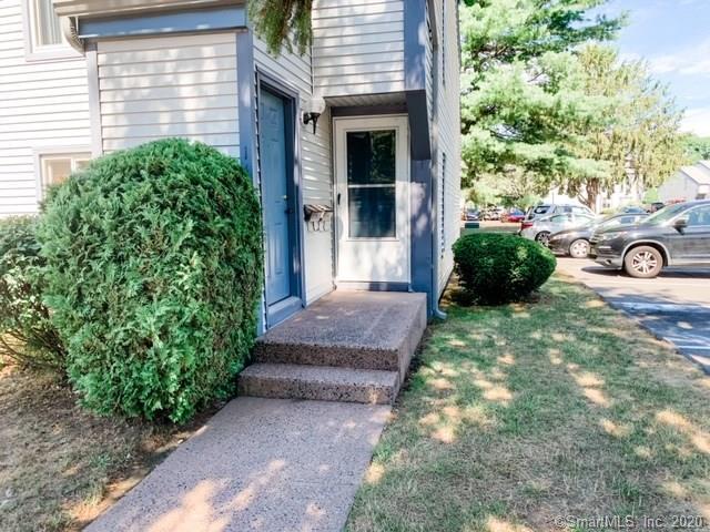 Primary Photo - 143 Candlewood Dr