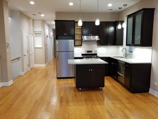 Foto del edificio - 2334 W Taylor St