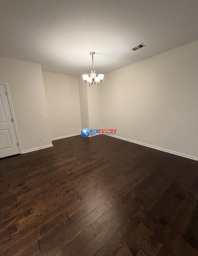 Foto del edificio - 13404 Gardiner Ln