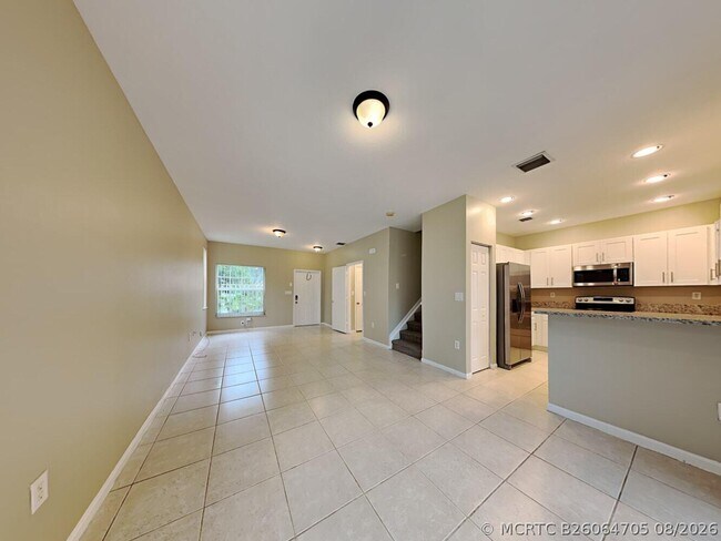 Foto del edificio - 703 NW 170th Terrace