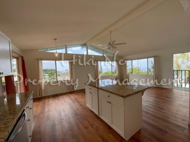 Building Photo - 74-873 Hau'oli Place