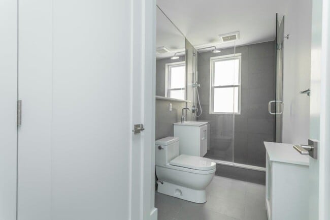 Photo - 35 South St Apartment