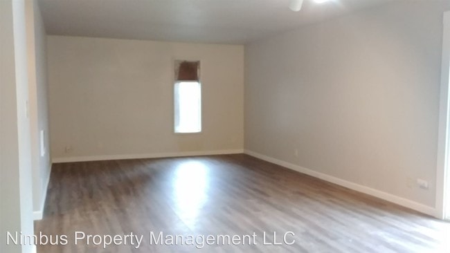 Building Photo - 3685 Bardell Ave