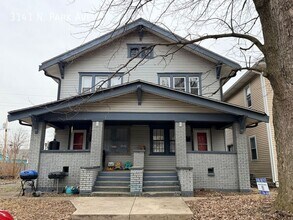 Building Photo - 3141 N Park Ave