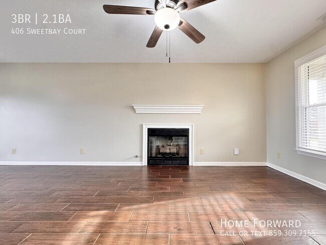 Foto del edificio - 406 Sweetbay Ct