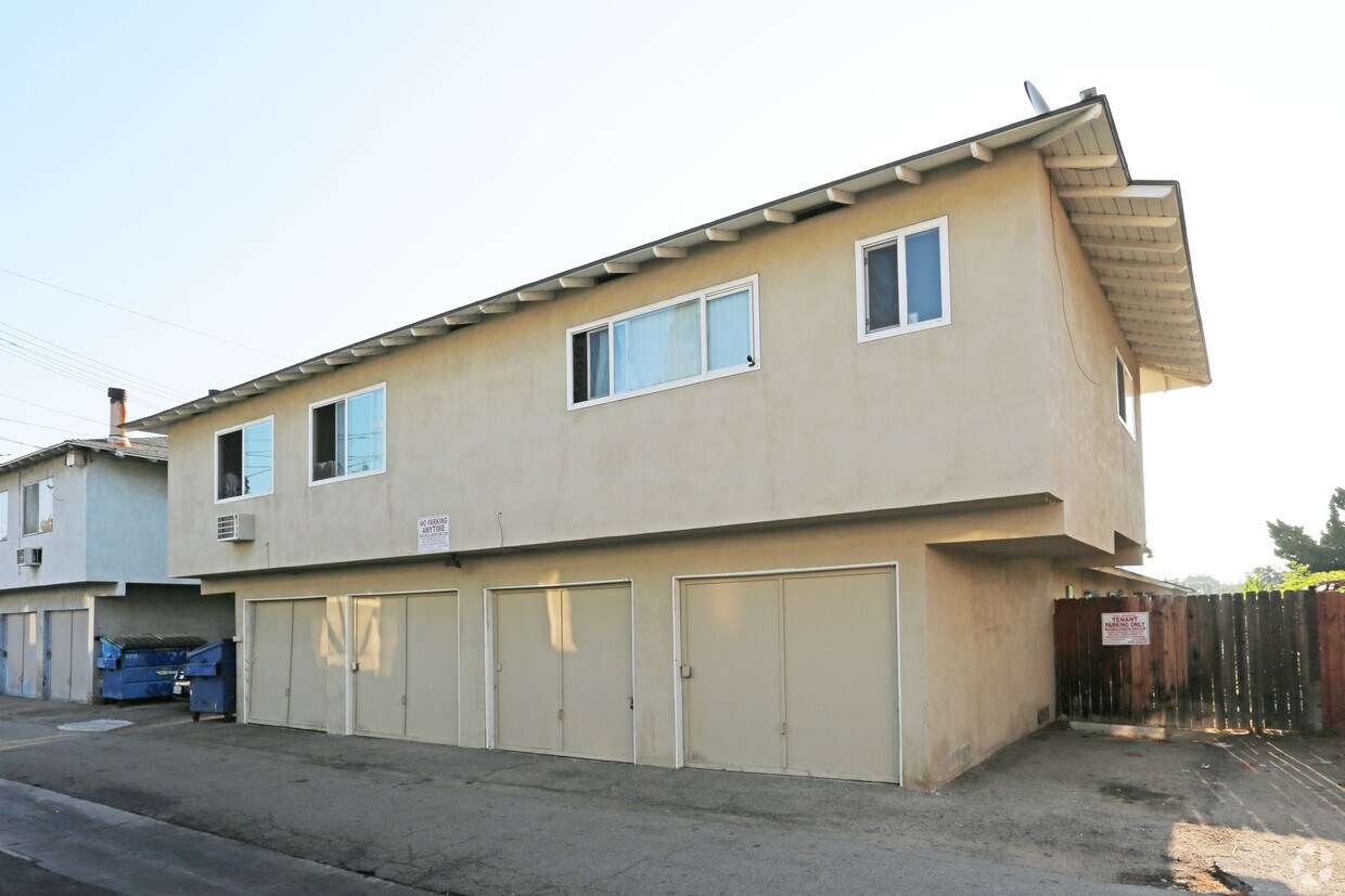 Foto del edificio - 12191 Adrian St