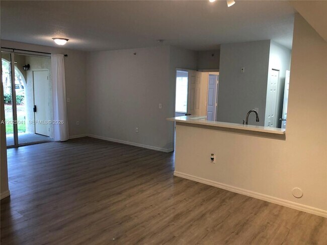 Photo - 2544 Centergate Dr Apartment