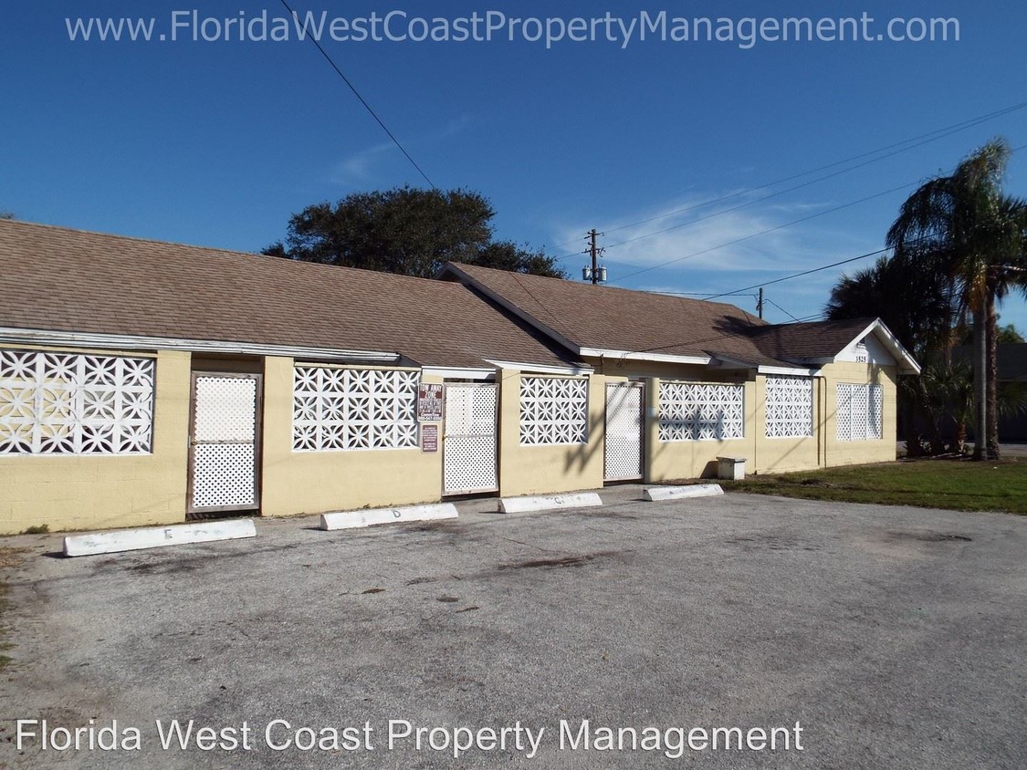 Primary Photo - 3525 14th St W