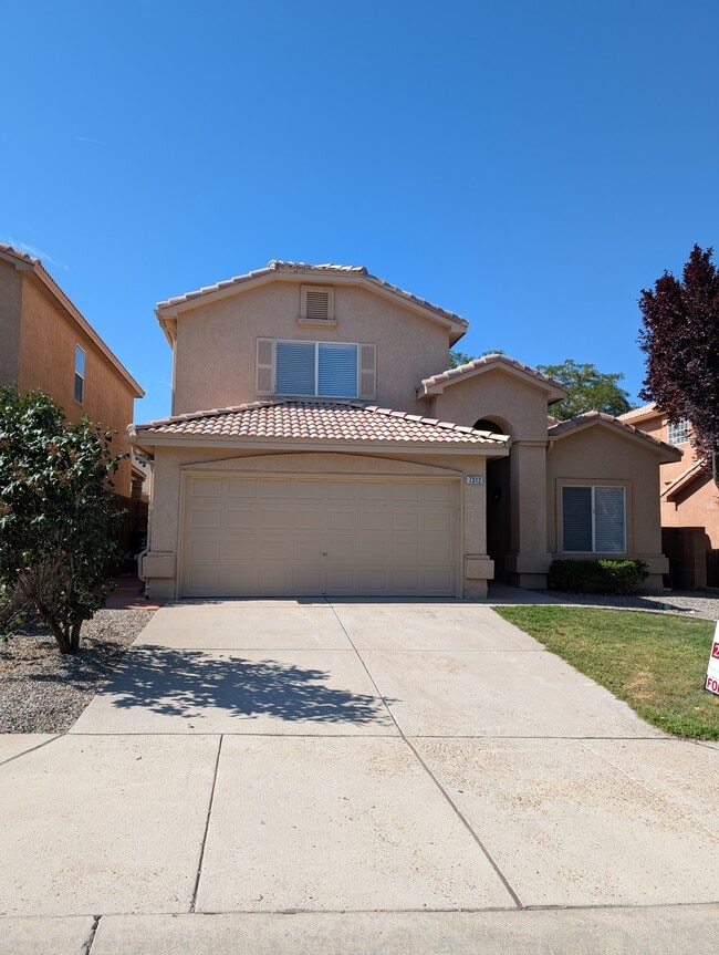 Building Photo - 7312 Desert Eagle Rd NE