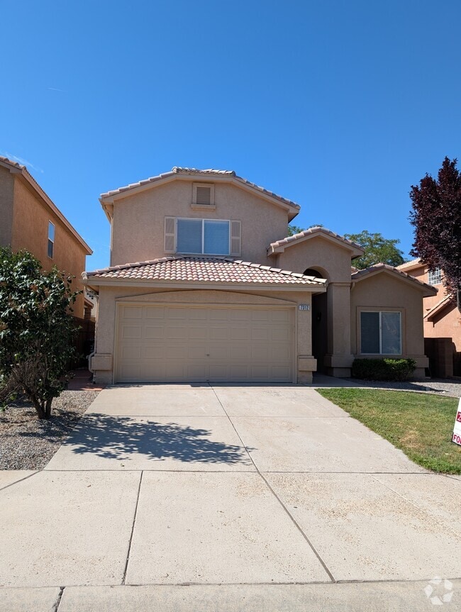 Building Photo - 7312 Desert Eagle Rd NE