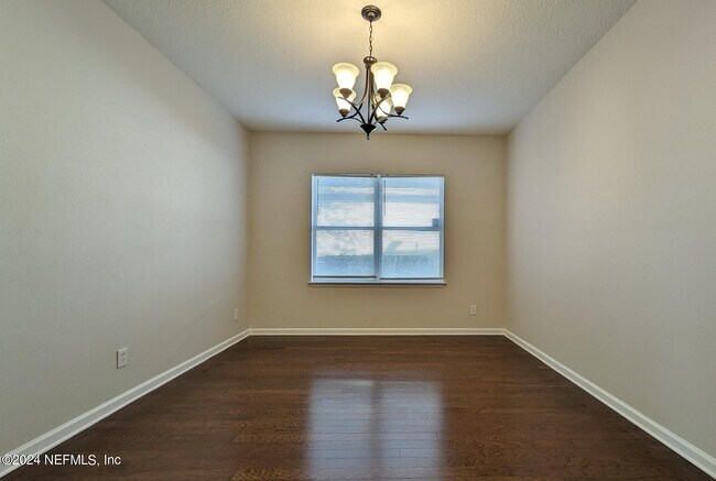 Building Photo - 55 Amherst Pl