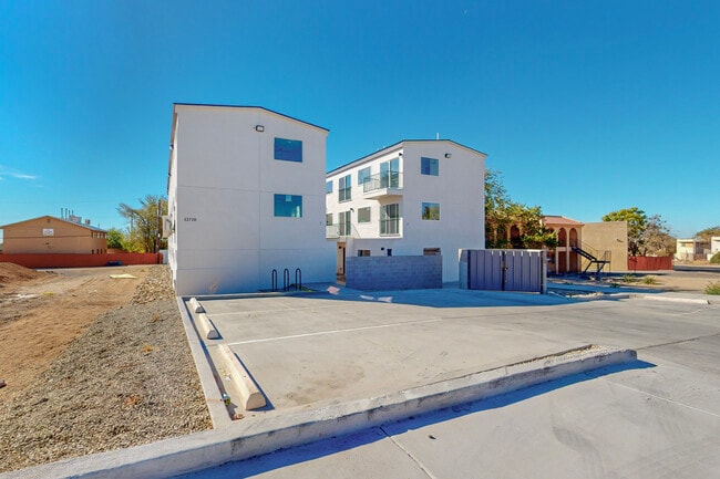 Building Photo - 12710 San Jacinto Ave NE