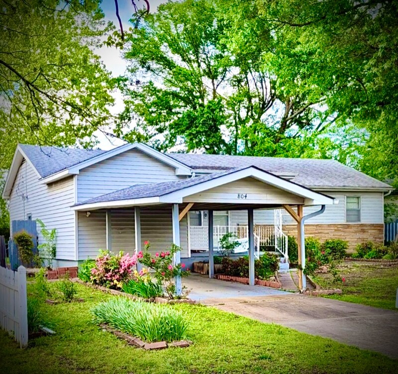804 W Iola Pl, Broken Arrow, OK 74012 House Rental in Broken Arrow