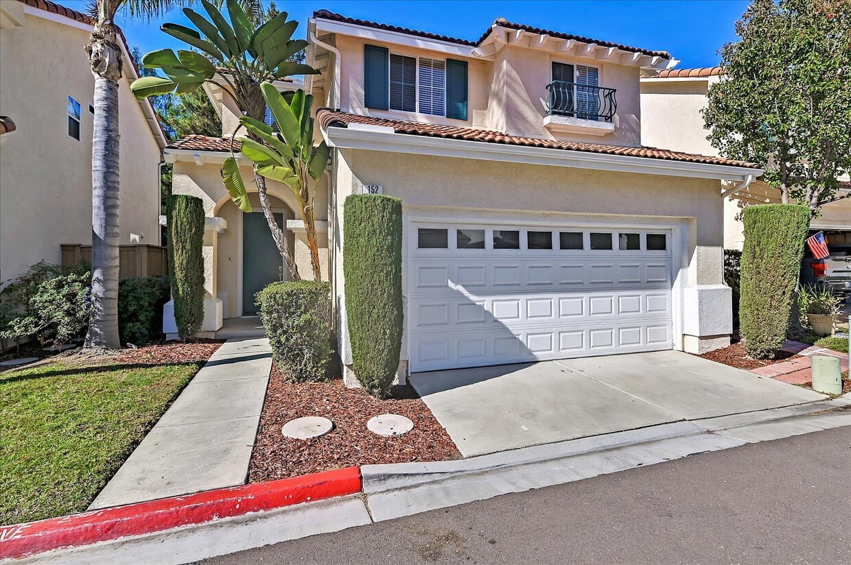 Primary Photo - 152 Elise Way