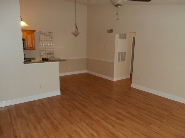 Building Photo - 712 Secret Harbor Ln