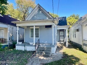 Building Photo - 2921 Dumesnil St