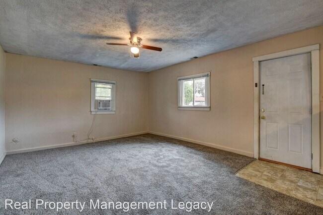 Foto del edificio - 3 br, 1 bath House - 1412 Avenue C