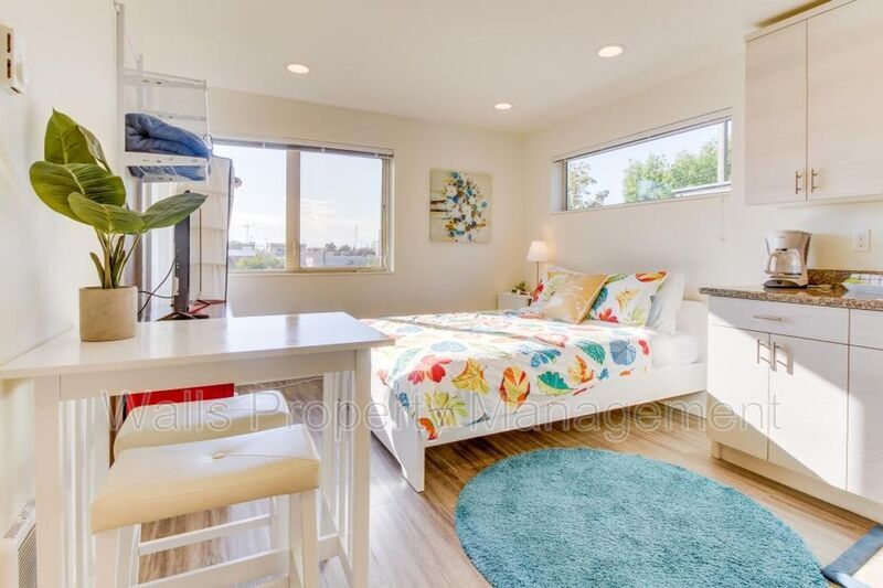 Foto principal - 1609 S Weller St