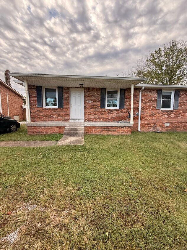 Foto principal - 4159 Dodson Chapel Rd