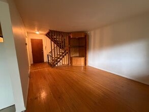Building Photo - 26 Glen Echo Dr