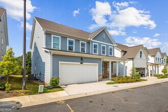 Building Photo - 639 Tigers Eye Ter