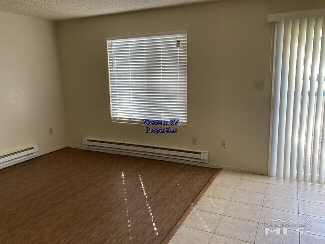 Building Photo - 3926 Clear Acre Ln