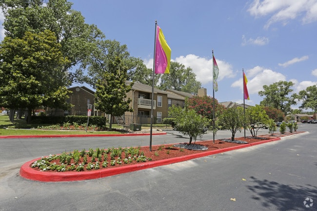 Building Photo - Austin Pointe Apartments