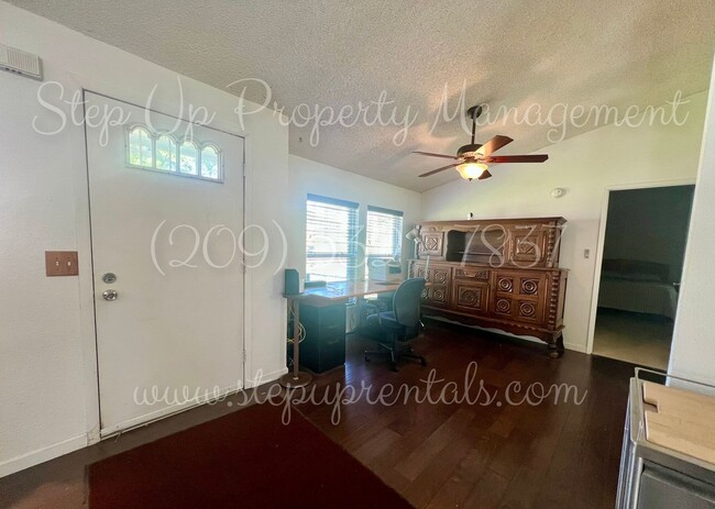 Foto del edificio - Charming 3 Bedroom Willow Springs Retreat ...