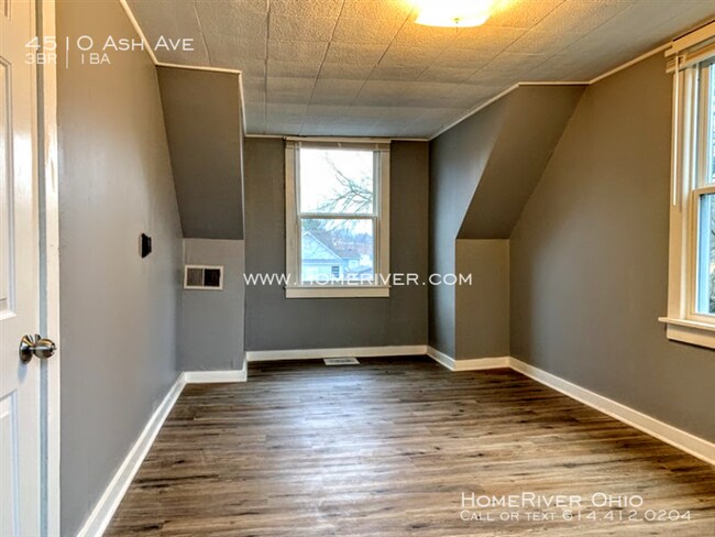 Building Photo - Check out this nice 3 BD/1 BA home!