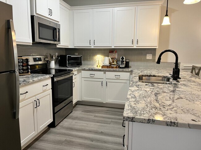 Building Photo - 3602 Finley Ct
