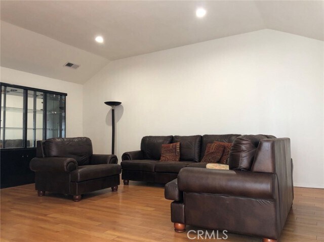 Foto del edificio - 385 S Atlantic Blvd