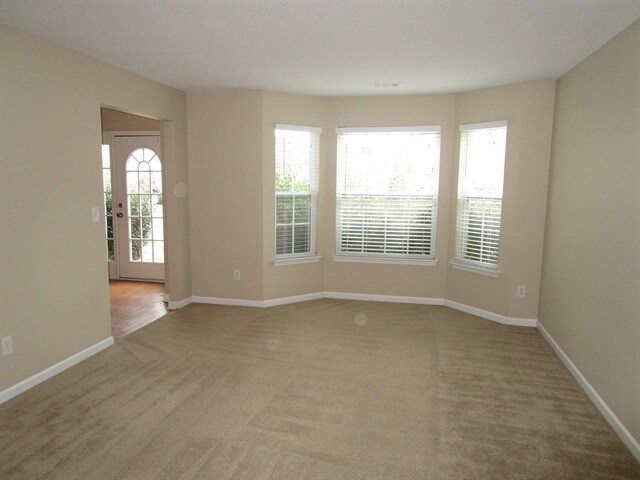 Foto del edificio - 4805 Bridle Point Pkwy