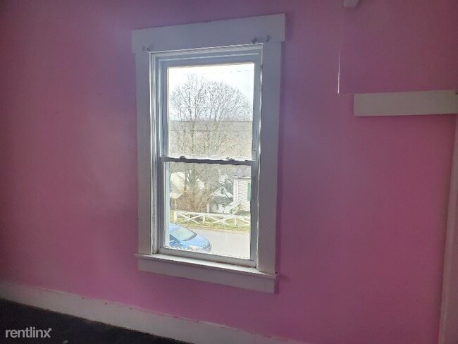 Foto del edificio - 3 br, 2 bath House - 125 Lincoln St