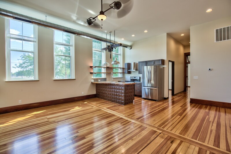 open floor plan - 620 Church St