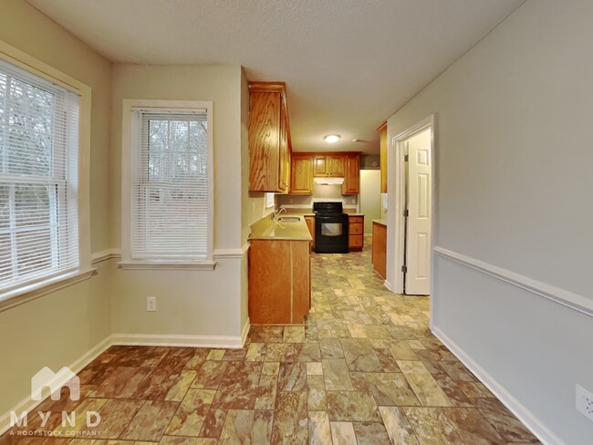 Building Photo - 606 Blazing Star Ct