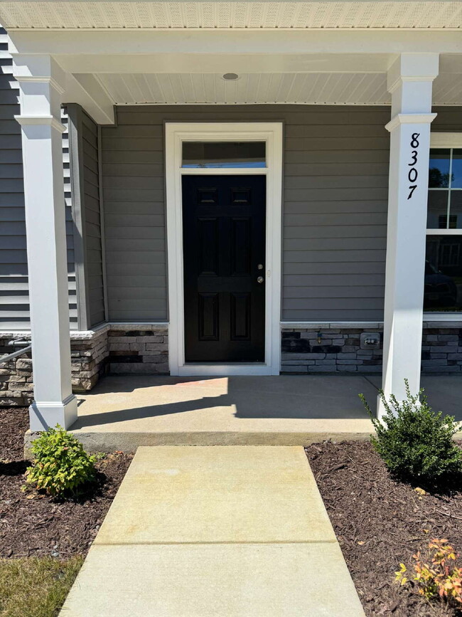 Building Photo - Brand New 3-Bedroom Townhome for Rent in T...