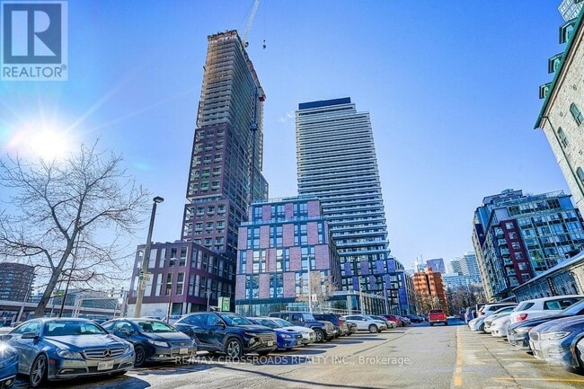 Building Photo - 35 Parliament St