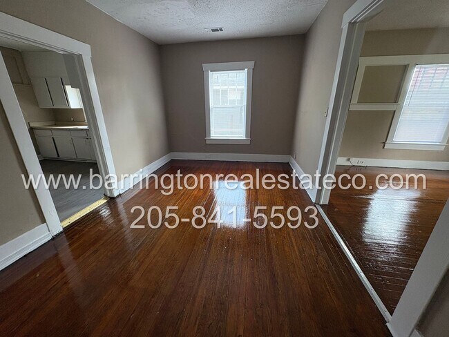 Foto del edificio - 8116 5th Ave N