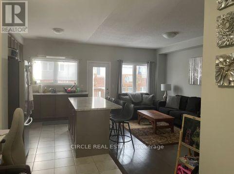 Building Photo - 4046 Maitland St