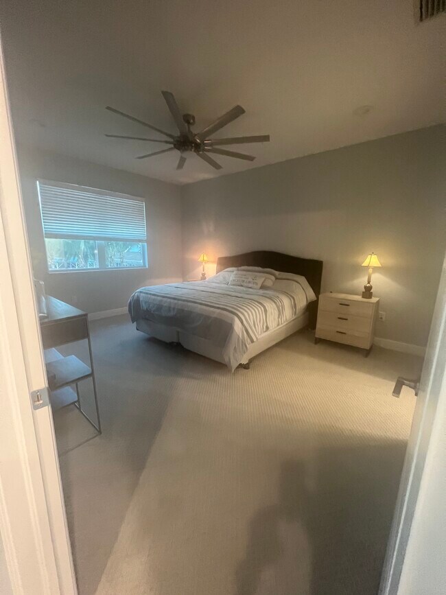 Master bedroom - 2318 Sawyers Hill Rd