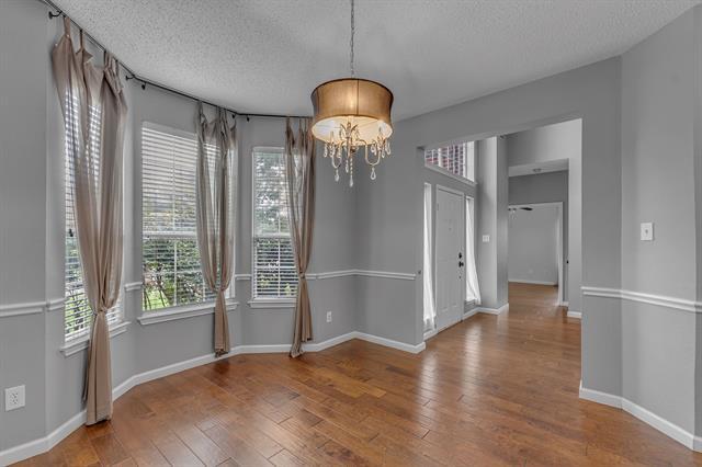 Foto del edificio - 11512 Charlotte Ln