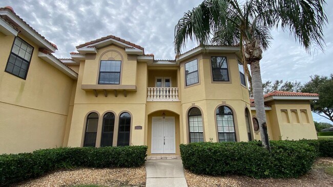 Foto del edificio - 5 Bedroom, 4.5 Bath Single Family Pool Home!