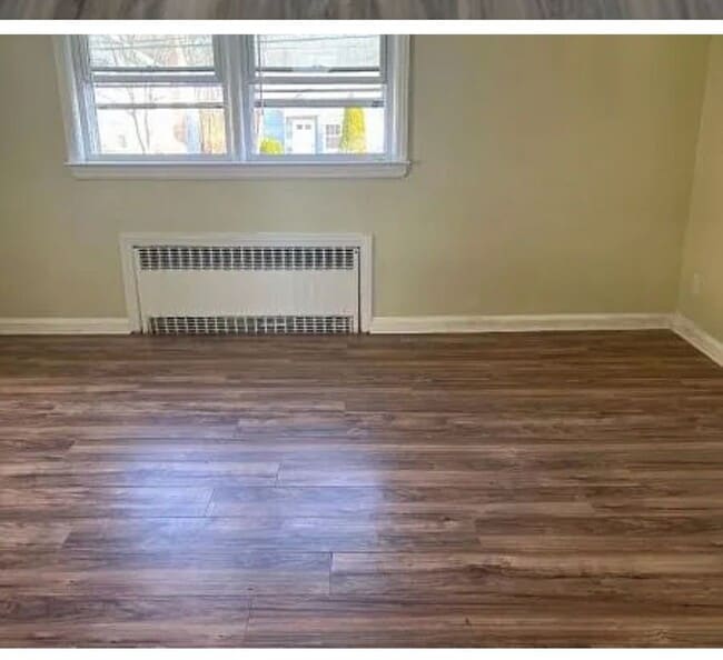 Foto del edificio - 300 Concord Ave