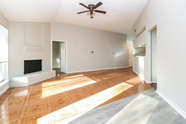 Building Photo - 5210 Kristen Ct