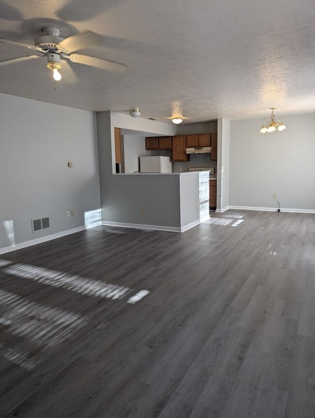 Building Photo - 3026 Percheron Ln