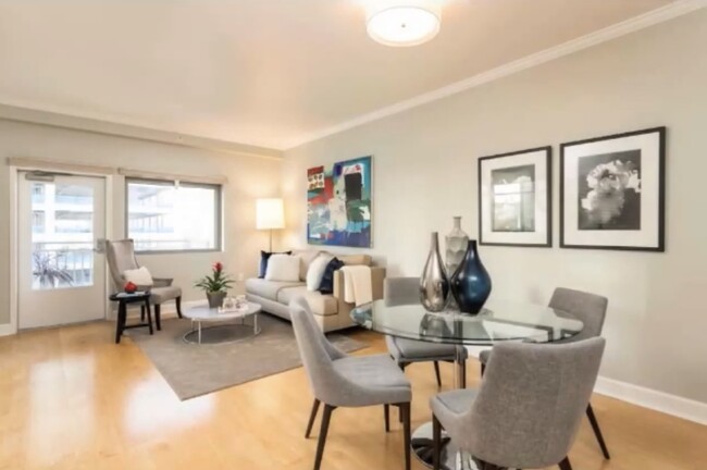 Foto del edificio - 246 2nd St